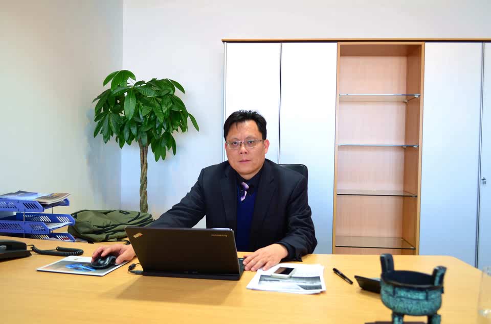 专访榆林百泰保时捷总经理张卫先生